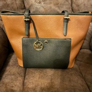 Michael Kors Tote